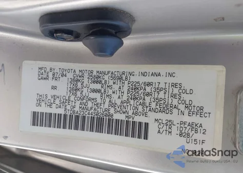 2004 Toyota Sienna Le из США, поврежденный, VIN 5TDBA23C44S026000